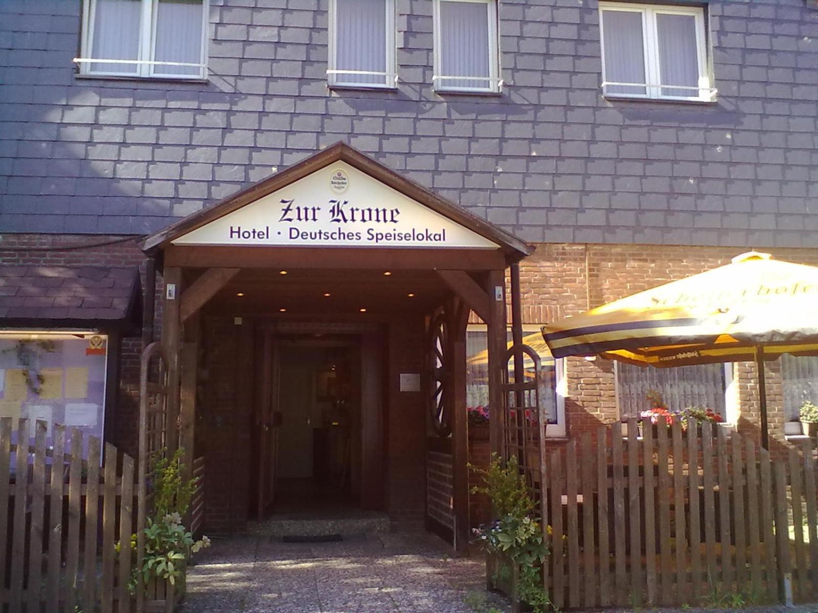 Zur Krone Seelze Exterior photo